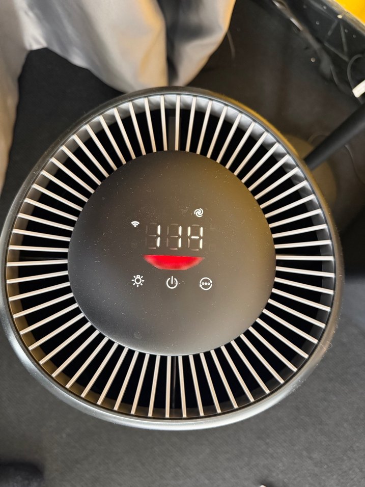 Siyah Hava Temizleyici ve Nemlendirici - Görsel 3