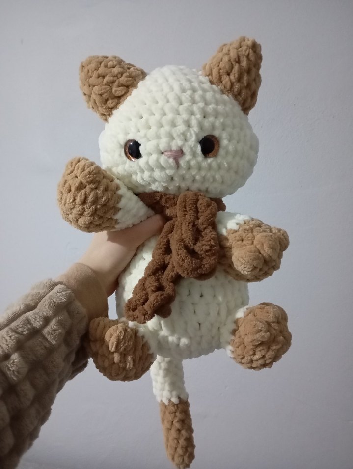 Bej Yumuşak Oyuncak Kedi - Görsel 3