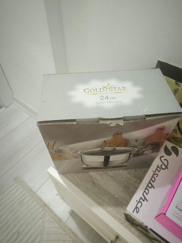 Gold Star 24 cm tencere - Görsel 2