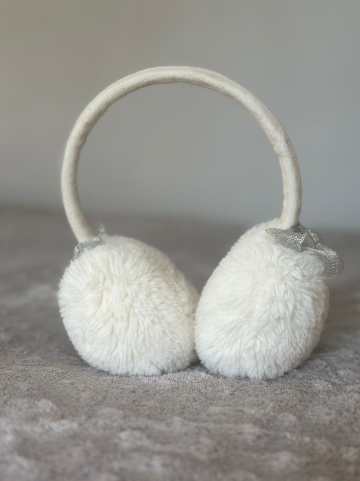 Beyaz Kürklü Kız Kulaklık - Görsel 3