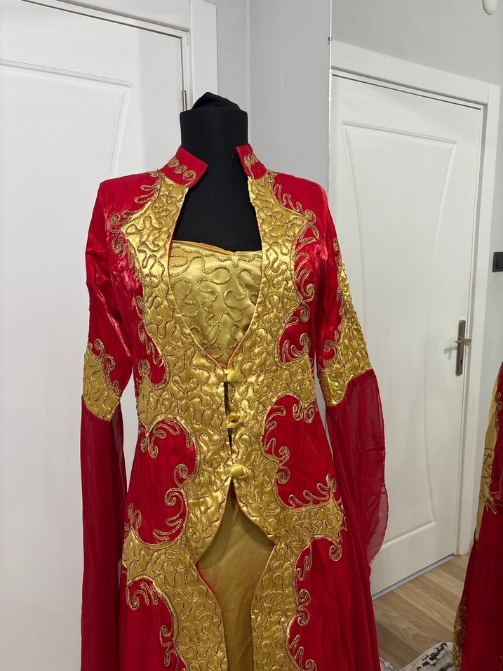 Kadın Altın Nakışlı Uzun Kına Elbisesi - Görsel 2