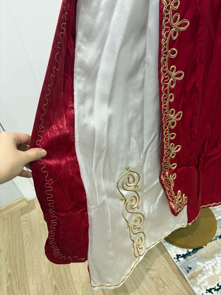 Kırmızı elbise bindallı - Görsel 3