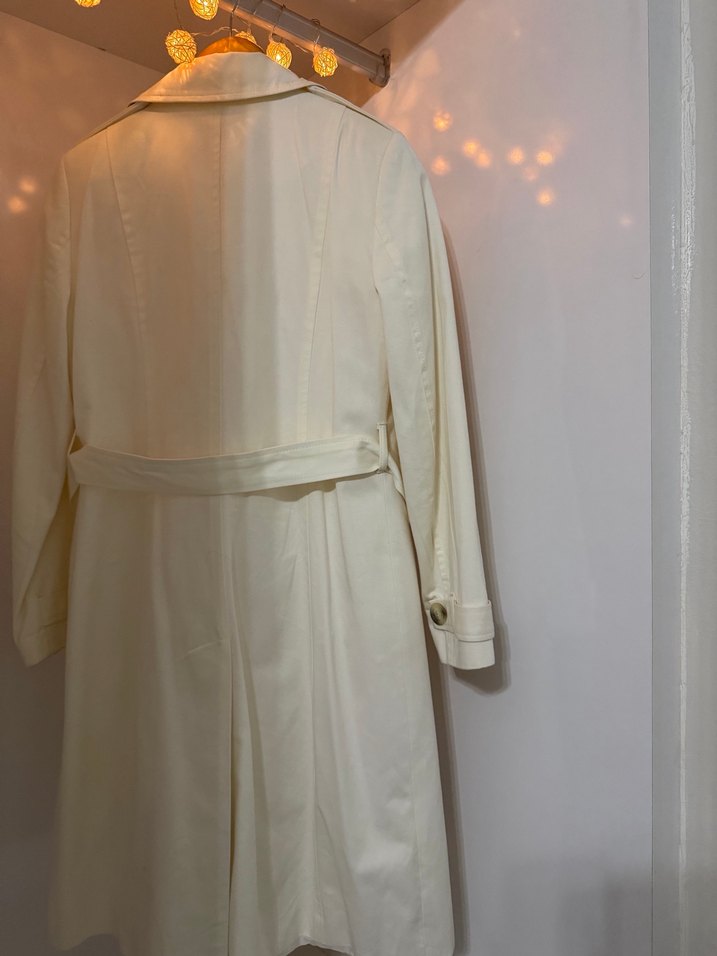 İpekyol Klasik Ekru Trençkot  Şık ve Zamansız - Görsel 5