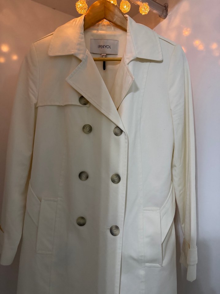 İpekyol Klasik Ekru Trençkot  Şık ve Zamansız - Görsel 2
