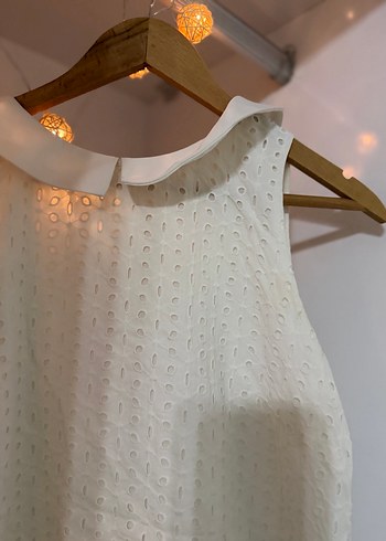 Dantel Detaylı Beyaz Kolsuz Midi Keten Elbise - Görsel 3