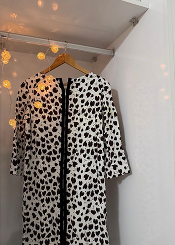 Kalp Desenli Kısa Elbise - Görsel 3