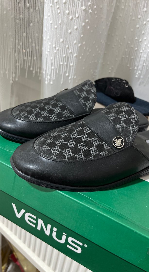 Erkek Siyah Kareli Tokalı Terlik - Görsel 2