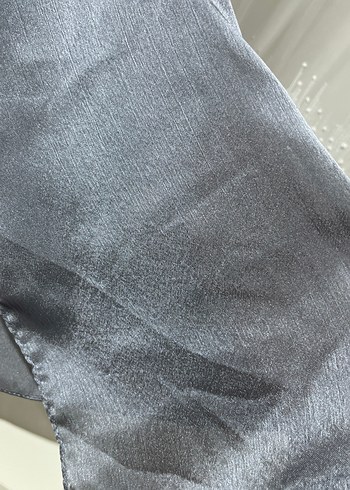 Gri Kadın Drapeli Şal hiç kullanılmadı başta kayma yapmaz - Görsel 3