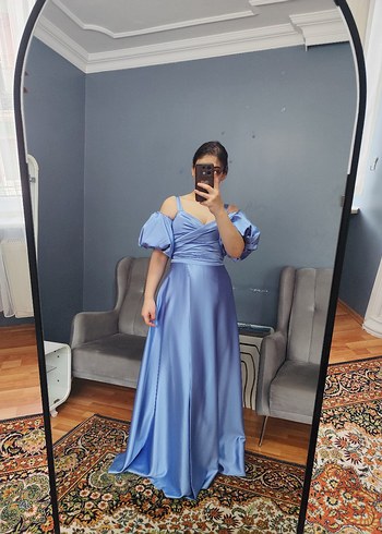 BEBE MAVİSİ UZUN SATEN KADIN ELBİSE ABİYE - Görsel 3