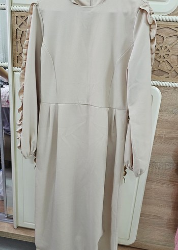 Bej Uzun Kemerli Kadın Elbise - Görsel 2