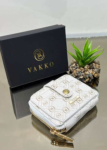 Vakko Beyaz Deri Fermuarlı Kadın Cüzdanı - Görsel 11