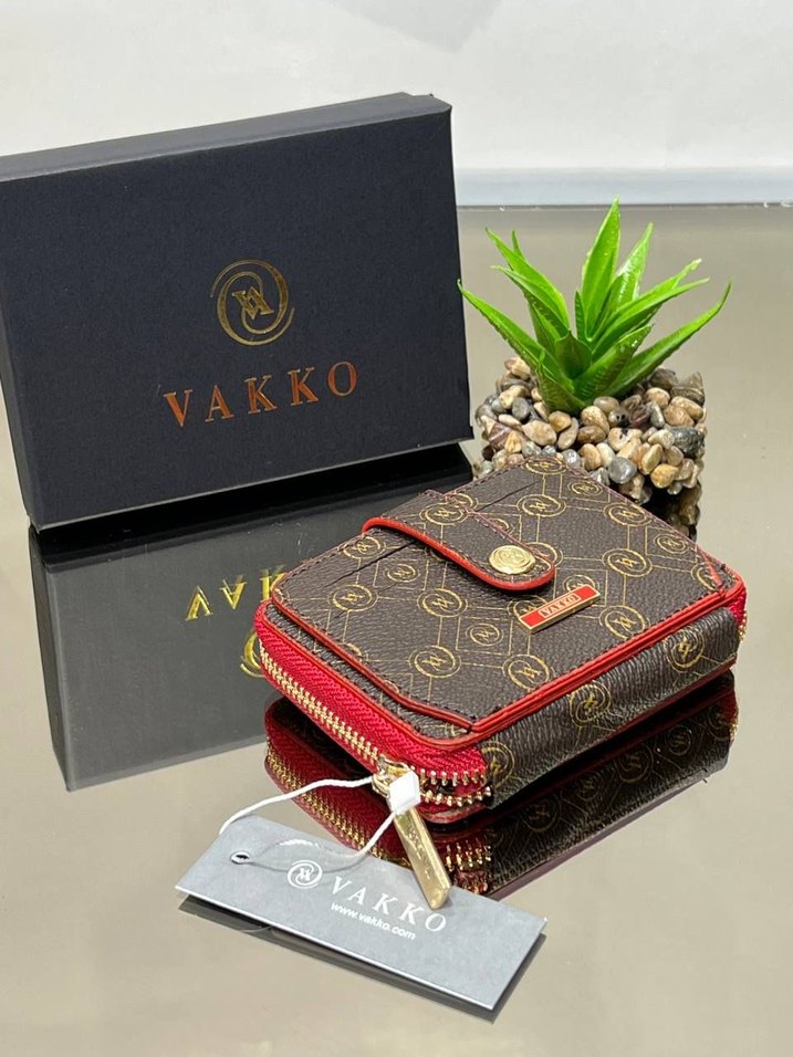 Vakko Beyaz Deri Fermuarlı Kadın Cüzdanı - Görsel 3