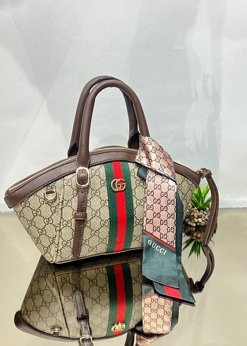 Gucci Siyah Baskılı Kadın Omuz Çantası - Görsel 15
