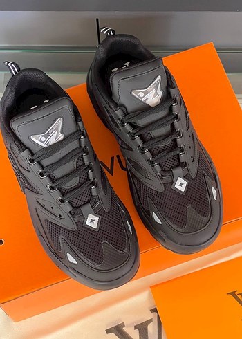 Louis Vuitton Siyah Erkek Spor Ayakkabı - Görsel 3