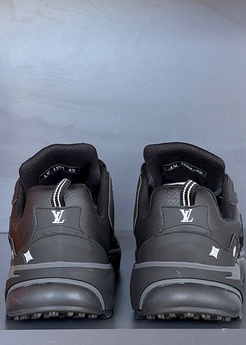 Louis Vuitton Siyah Erkek Spor Ayakkabı - Görsel 7