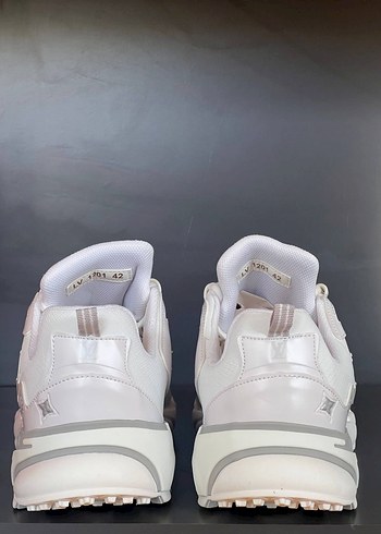 Louis Vuitton Siyah Erkek Spor Ayakkabı - Görsel 5