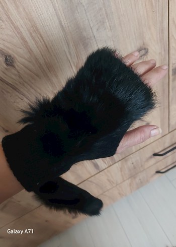 Kürk Detaylı Siyah Kadın Eldiven - Görsel 5