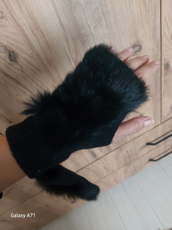 Kürk Detaylı Siyah Kadın Eldiven - Görsel 5