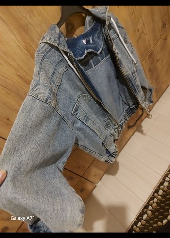 Kadın Gri Batik Desenli Denim Ceket - Görsel 2