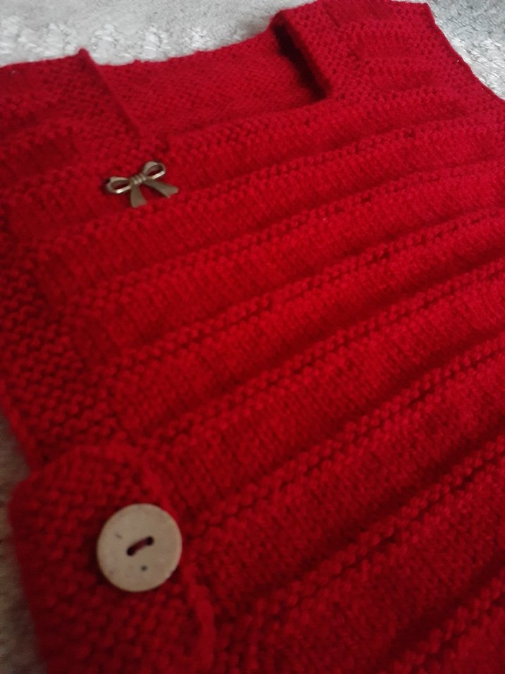 Kız Çocuk Kırmızı Örgü Yelek - Görsel 3