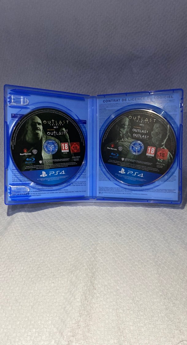 Outlast Trinity PS4 Oyun Seti Sıfır ayarında - Görsel 2