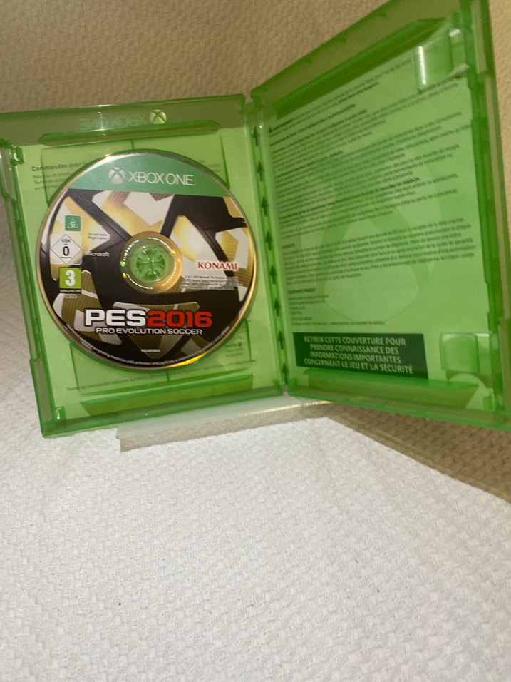 Xbox One PES 2016 Pro Evolution Soccer Oyunu - Görsel 2