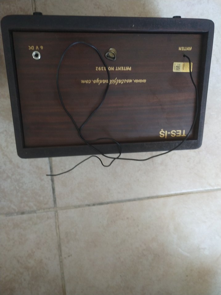 Koyu Kahverengi Ahşap Müzik Sistemi - Görsel 2