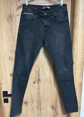 38 Beden Mavi erkek jean