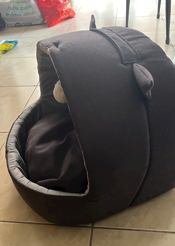 Kedi Kulaklı Koyu Gri Kedi Yatağı - Görsel 2