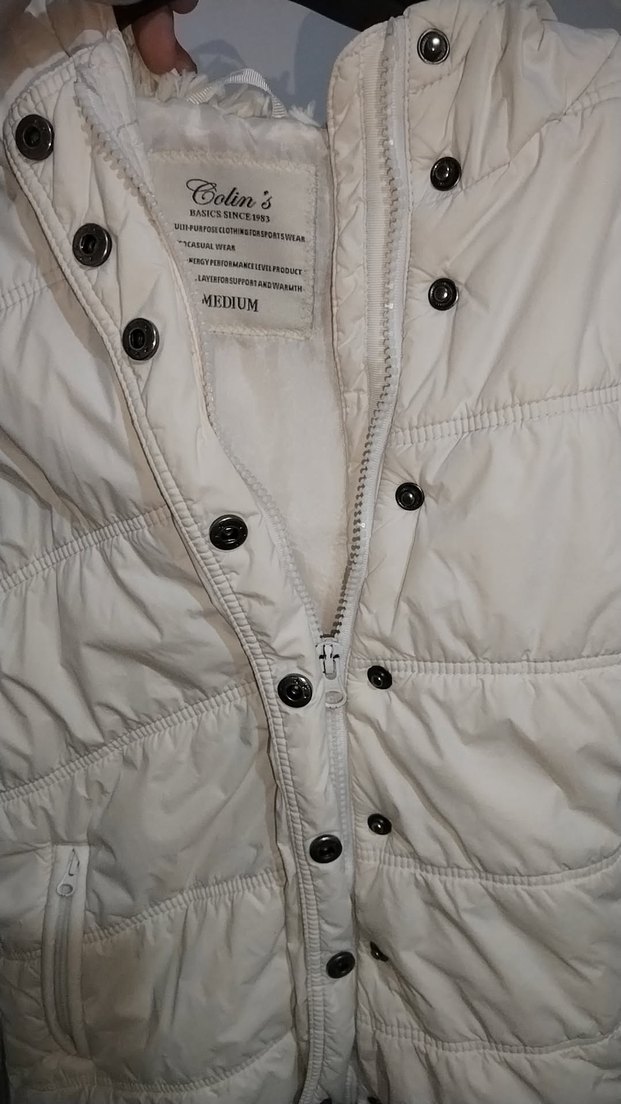 Beyaz Detaylı Kapüşonlu Kadın Yelek - Görsel 2