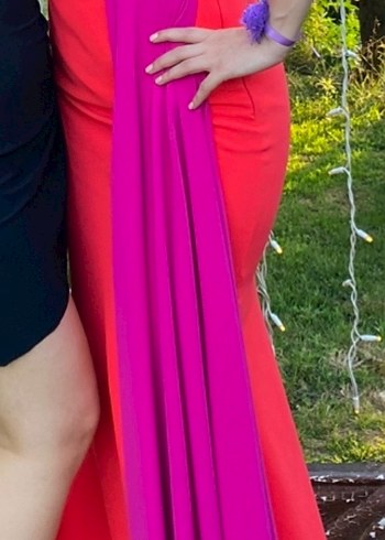 Asimetrik kesim abiye - Görsel 2