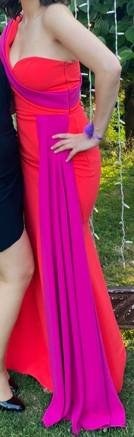 Asimetrik kesim abiye - Görsel 2