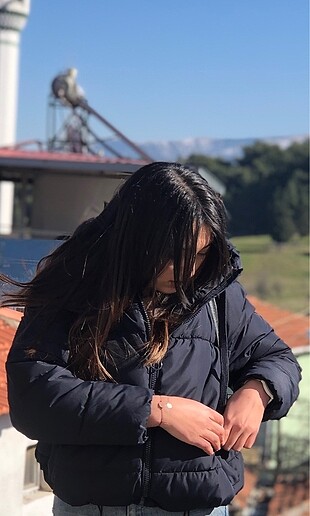 Zara mont