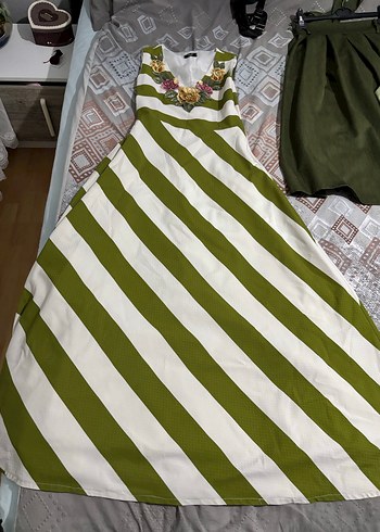 Kadın uzun elbise - Görsel 4