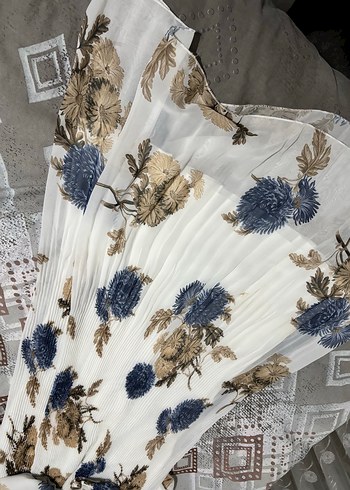 Uzun Beyaz Bağlama Desenli Şeffaf Elbise - Görsel 8