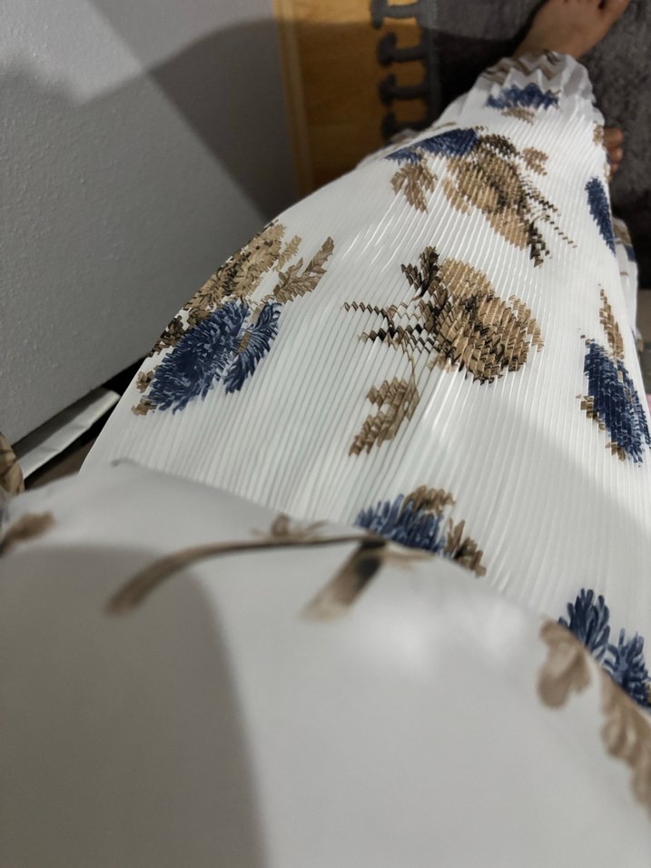 Uzun Beyaz Bağlama Desenli Şeffaf Elbise - Görsel 4