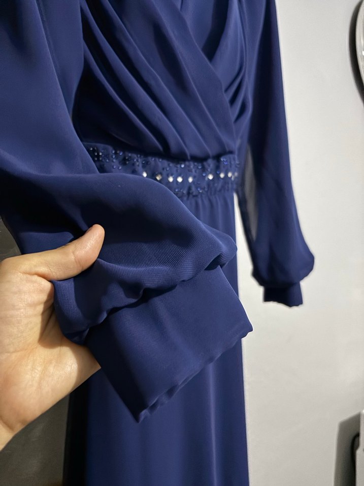 Uzun Kollu Lacivert Drapeli Abiye Elbise - Görsel 5