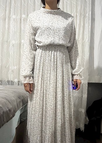 Uzun Kollu, Yüksek Yakalı Salaş Kadın Elbise - Görsel 2