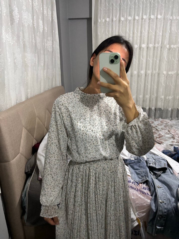 Uzun Kollu, Yüksek Yakalı Salaş Kadın Elbise - Görsel 4