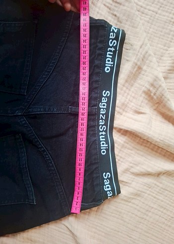 Sagaza Studio Siyah Bol Kesim Midi Kot Pantolon - Görsel 4