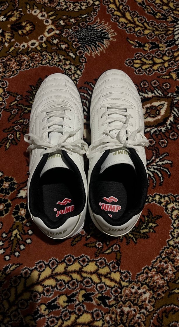 Beyaz Erkek Futbol Ayakkabısı - Görsel 3