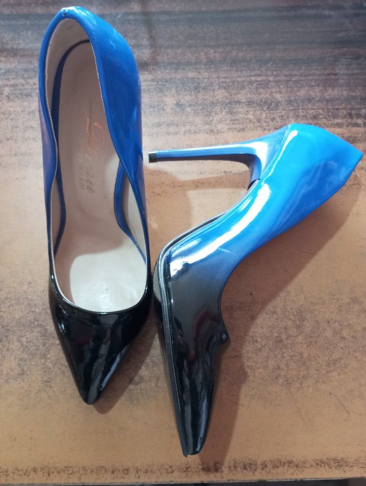 Parlak Mavi Siyah kalem topuk - Görsel 2