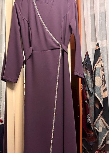 Mor Uzun Kollu Nakışlı Kadın Elbise - Görsel 2
