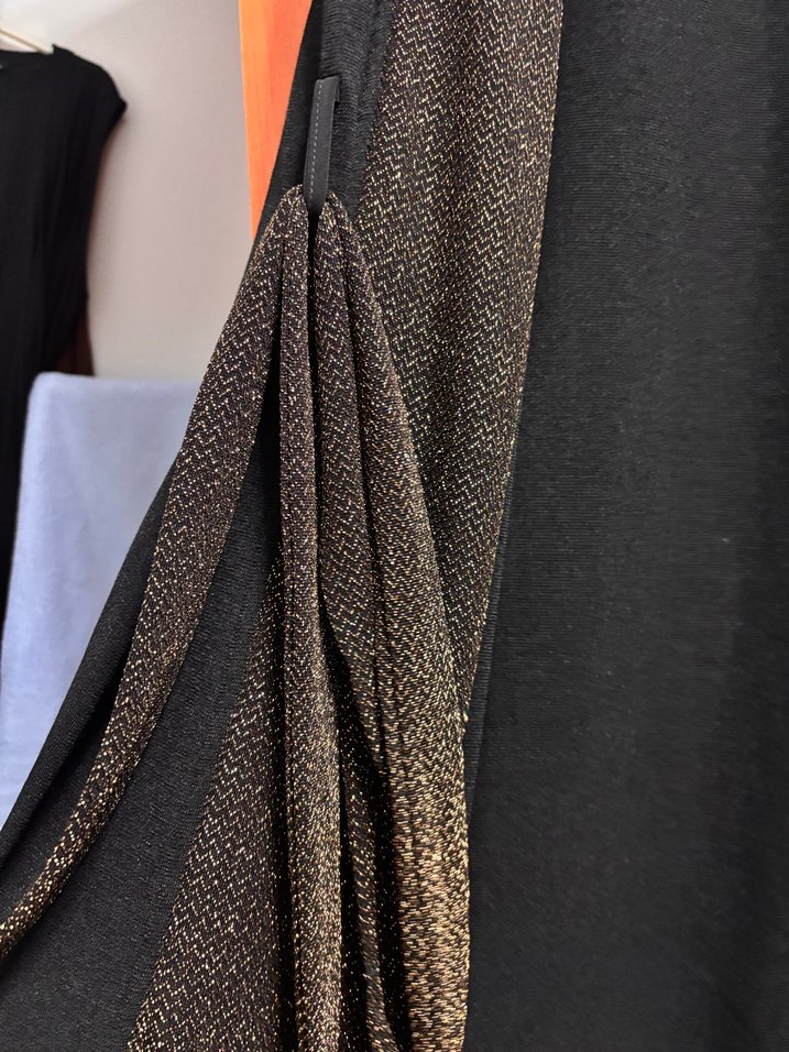 Drapeli Siyah Yılan Desenli Uzun Kadın Yelek - Görsel 3