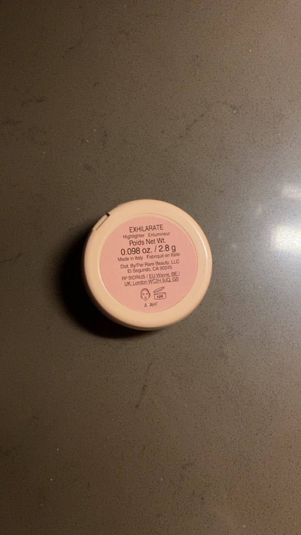 Rare beauty Aydınlatıcı - Görsel 4