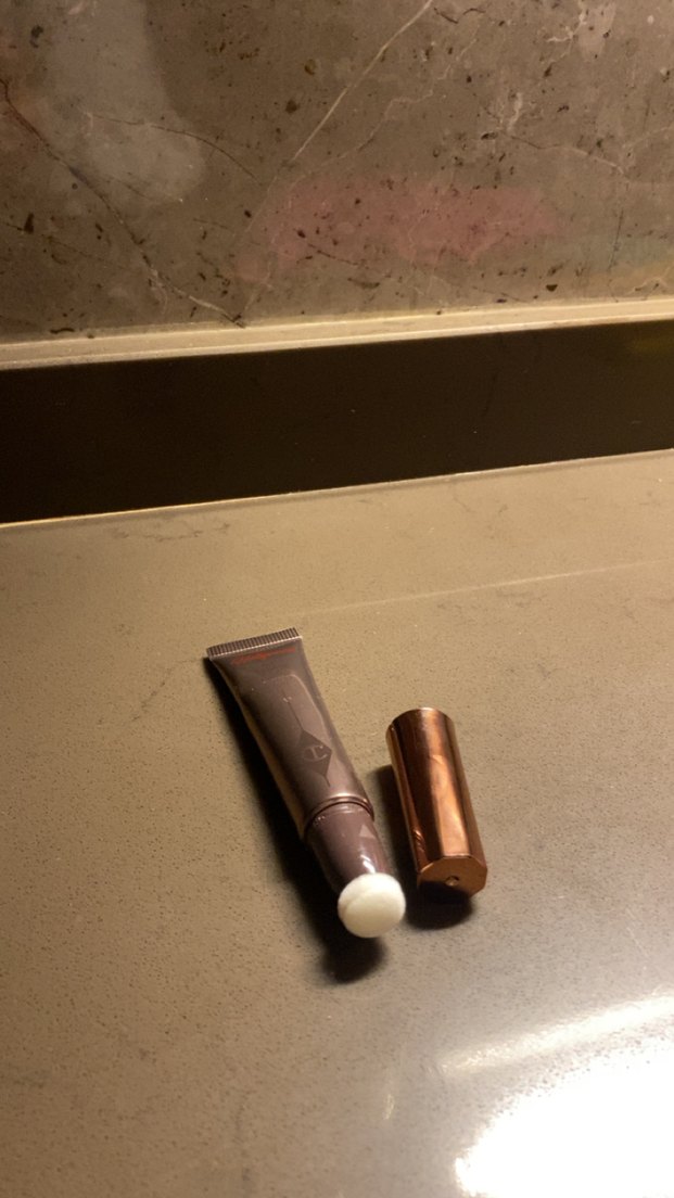 Charlotte tilbury kontür bronzer likit - Görsel 2