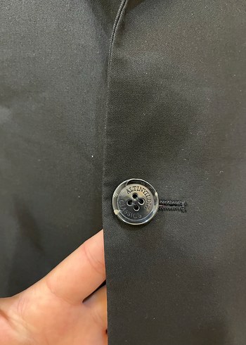 Erkek Siyah Düğmeli Takım Elbise - Görsel 2