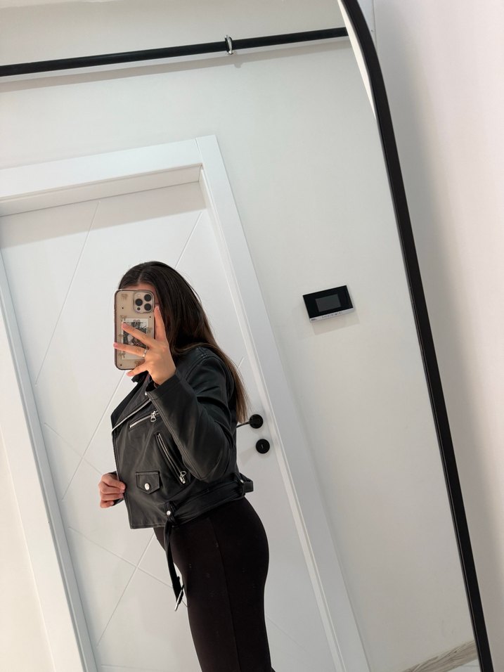 Siyah Deri Biker Ceket, Yüksek Yakalı, Dar Kesim - Görsel 4