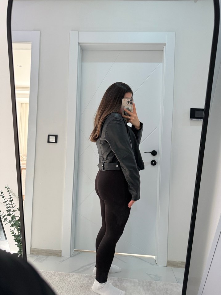 Siyah Deri Biker Ceket, Yüksek Yakalı, Dar Kesim - Görsel 3