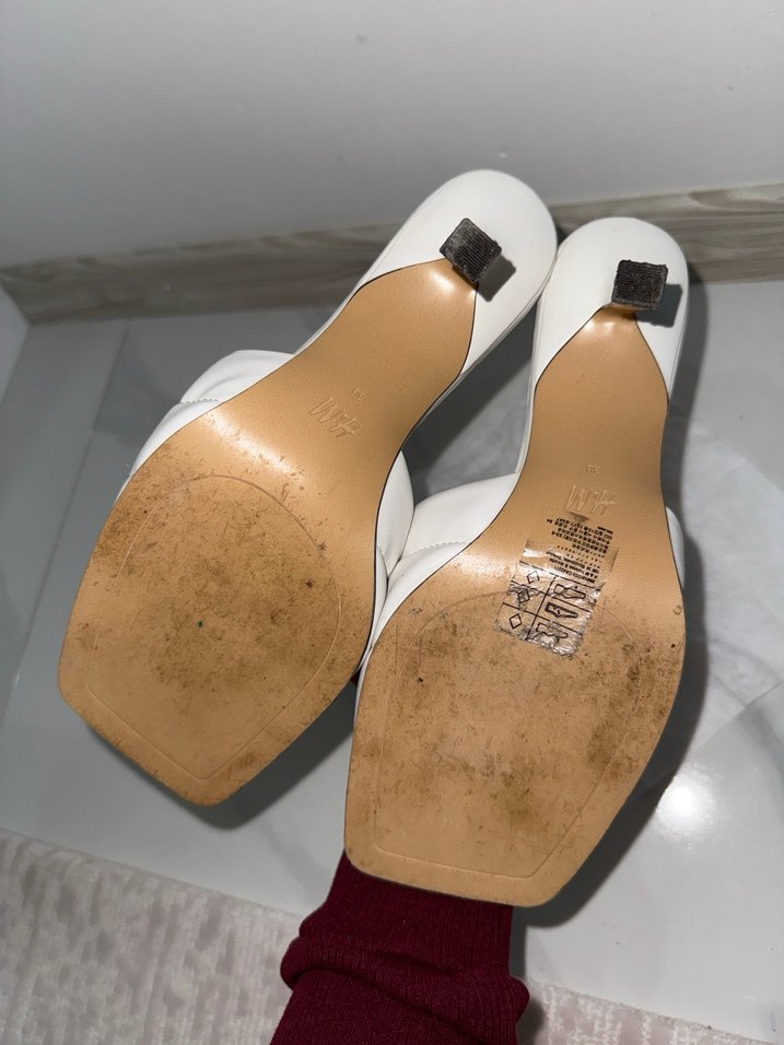 Beyaz Stiletto Topuklu Kadın Terlik - Görsel 5